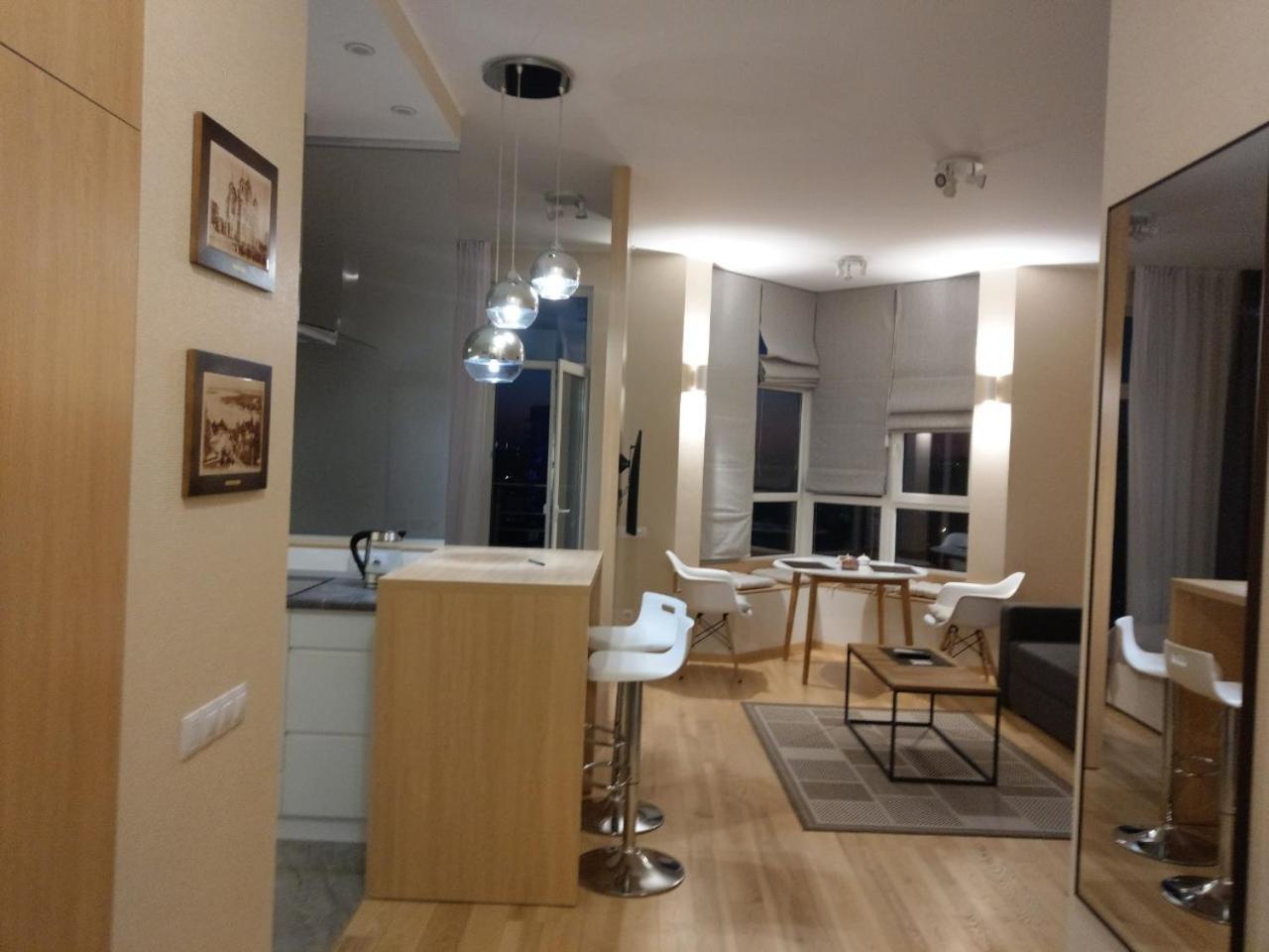 Comfortable Apartments French Quarter Акумулятори Світло Інтернет Завжди Kyjev Exteriér fotografie