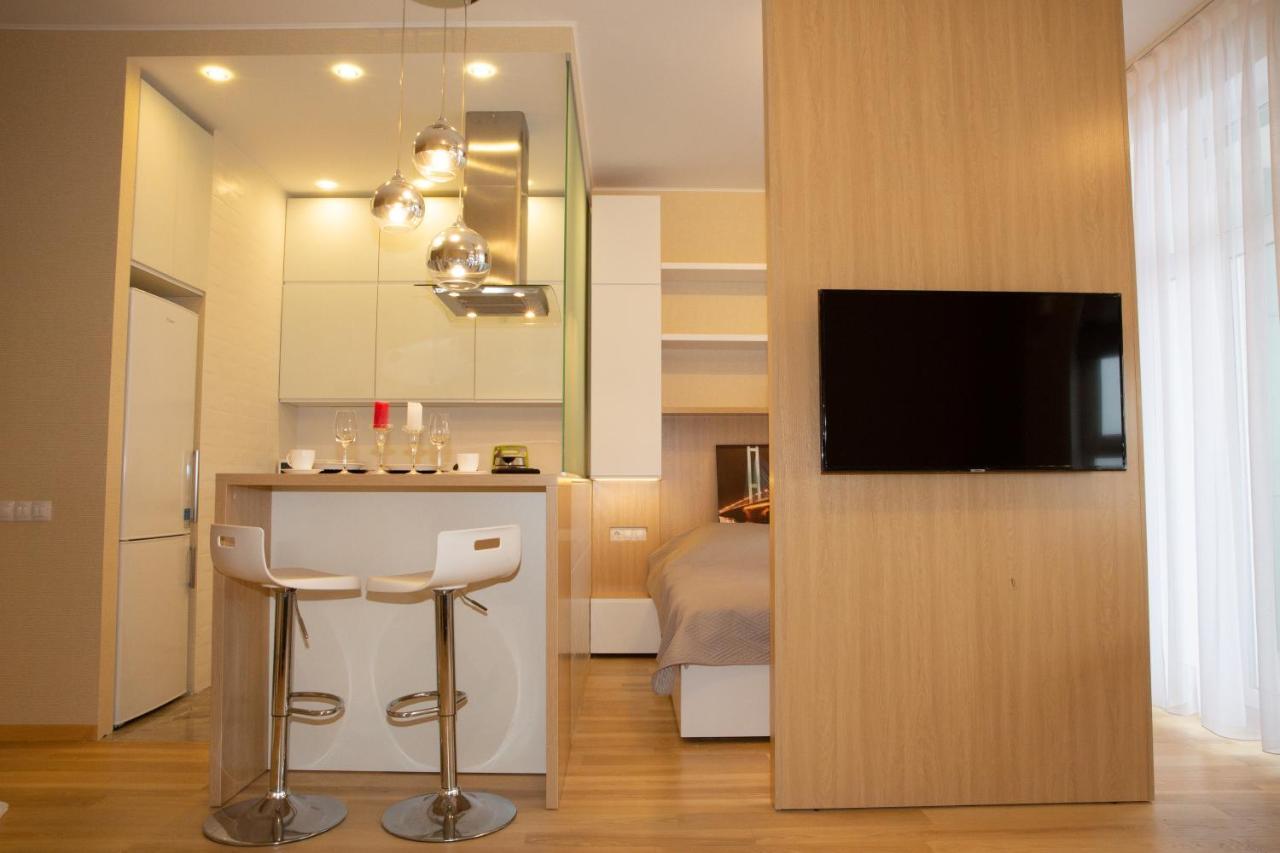 Comfortable Apartments French Quarter Акумулятори Світло Інтернет Завжди Kyjev Exteriér fotografie